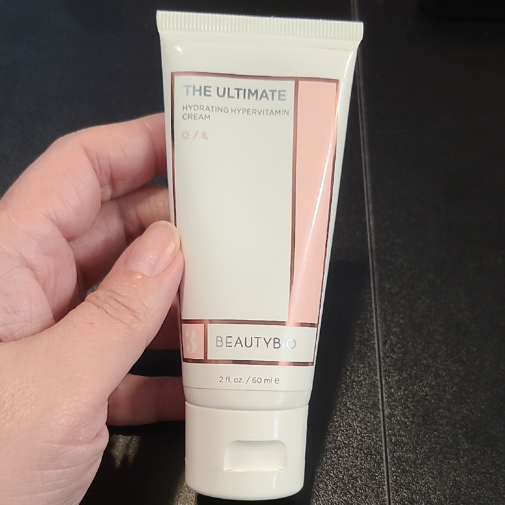 BeautyBio The Ultimate Hydrating HyperVitamin Cream - Picture 2 of 4